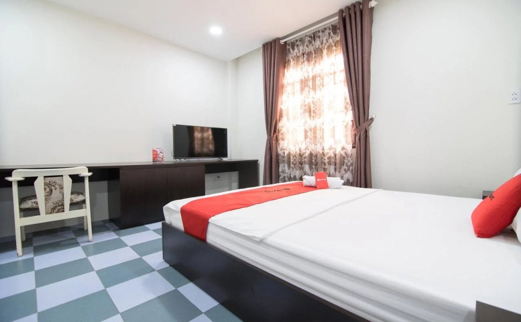 Ngoc Trinh Hotel by RedDoorz