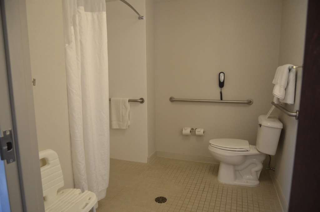 Holiday Inn Express & Suites Rochester by IHG