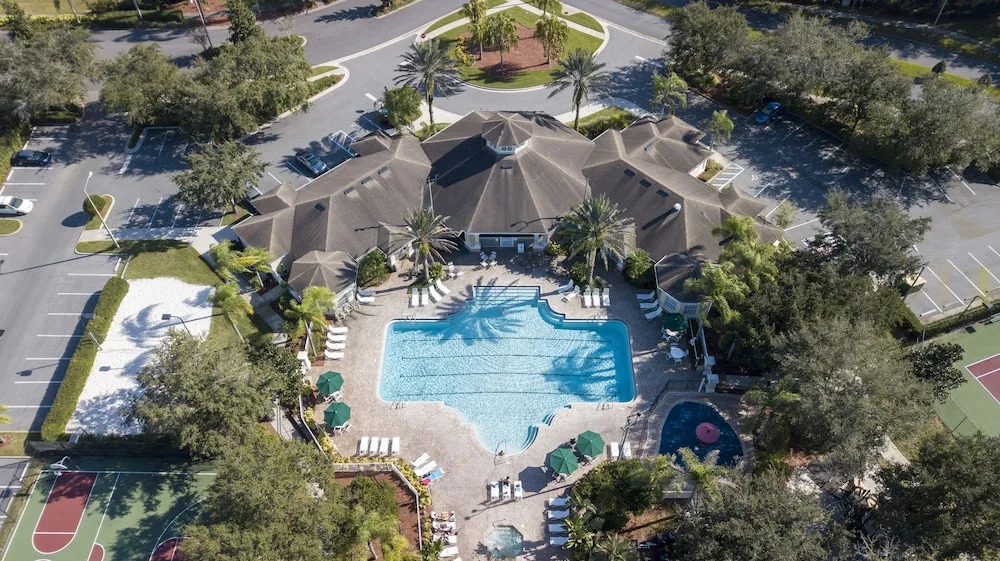 2304 #203 Windsor Palms Resort 57175 / 59092