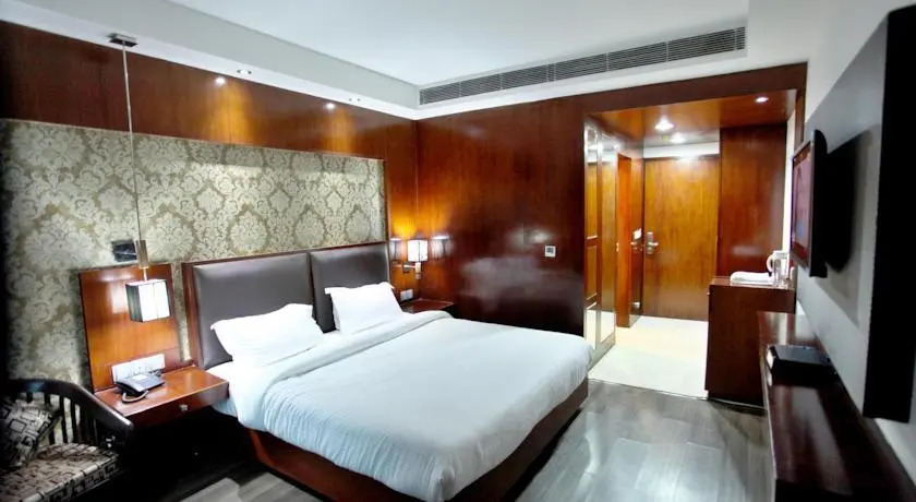 Hotel Shuhul Continental