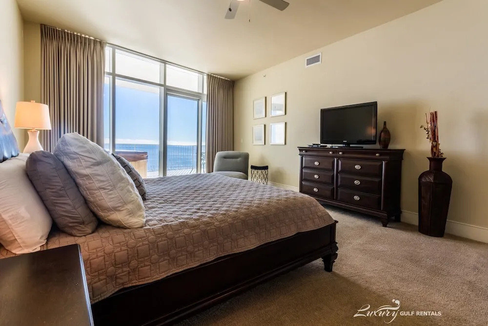 Turquoise Place by Luxury Gulf Rentals
