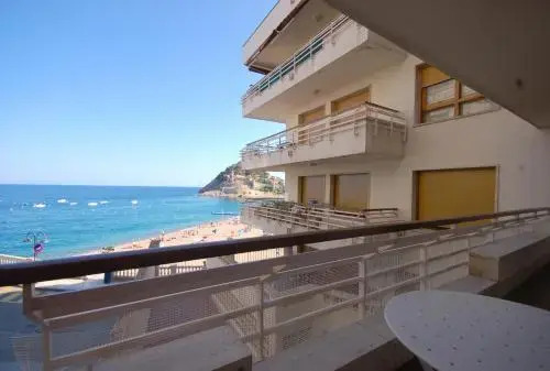 Lets Holidays INCREDIBLE APARTMENT WITH AMAZING VIEWS