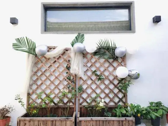 Suzhou larny Holiday Homestay (Guanqian Street Yuxiang Branch)