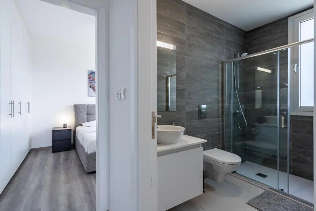 Sunflower 1-Bedroom Apartment in Larnaca