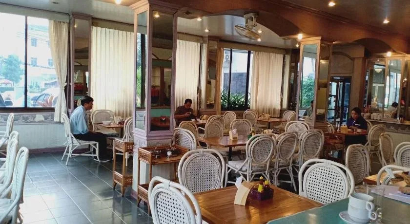 U-Thong Hotel