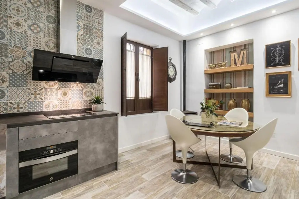 LOFT Gracia 41
