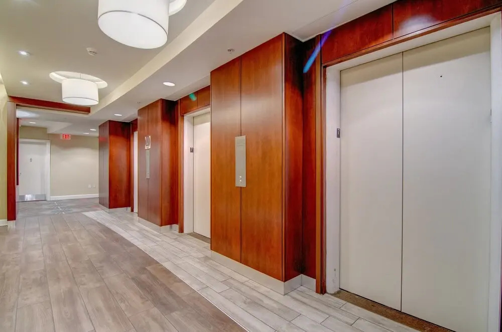 Abode Memphis - Downtown Madison Ave