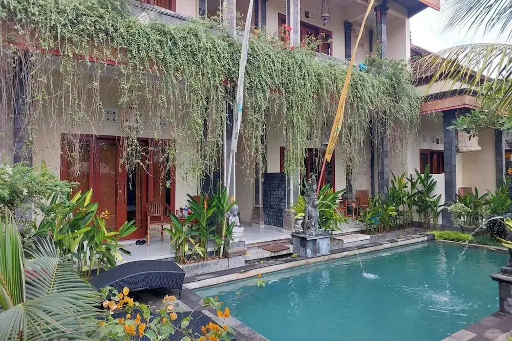 Super OYO Capital O  Pondok Ayu Homestay
