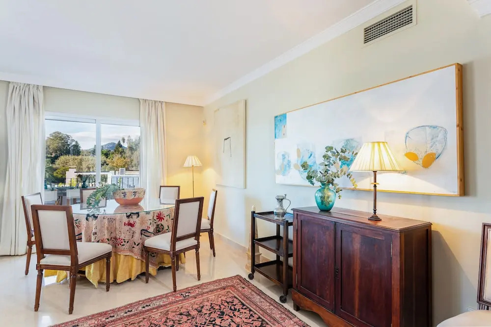 Amazing Apartament in Benahavis With Terrace and Pool. La Quinta Golf