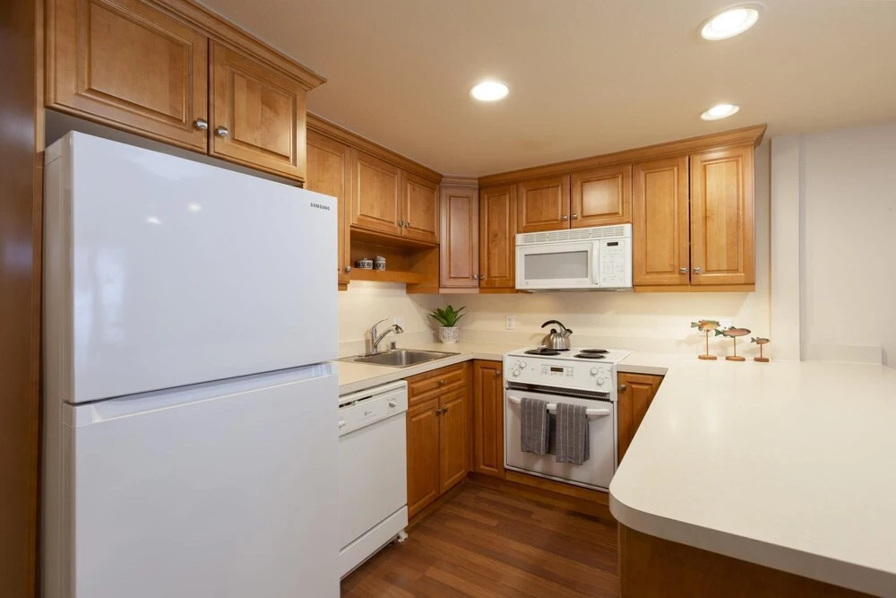 Everything You Need - 2BR Steps To Gondola