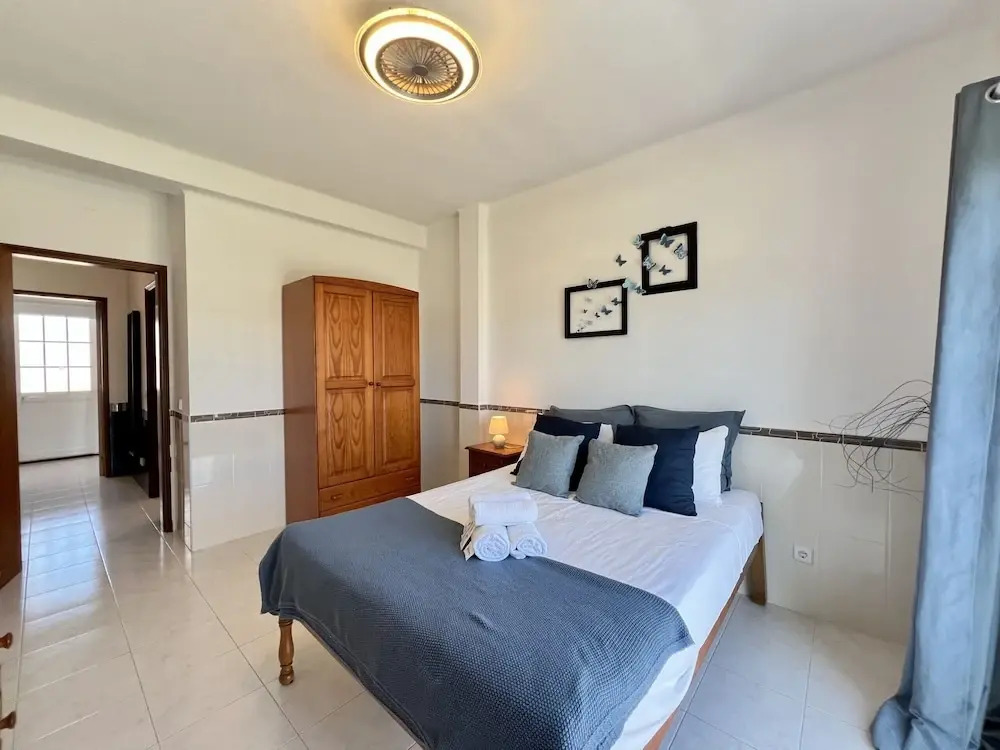 Pera Stylish Villa With Pool by Homing