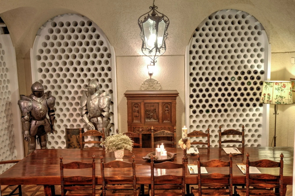 Grand Boutique Hotel