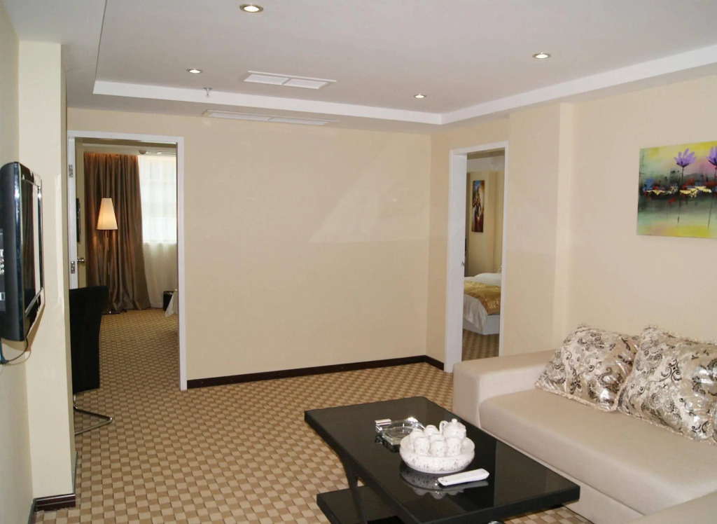 Super 8 Hotel