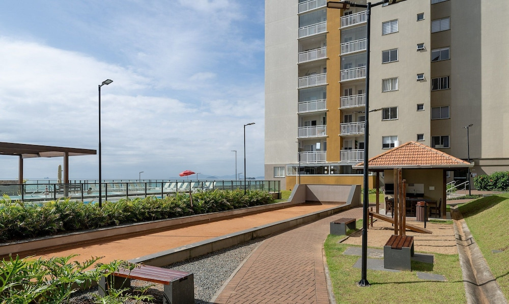 VAC - Beachfront Condo in Itajuba Beach