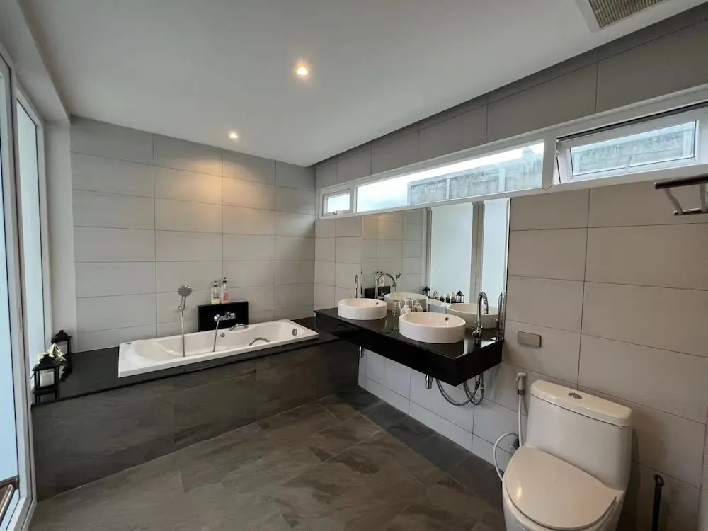 Pool Villa in Phuket 3rooms for family