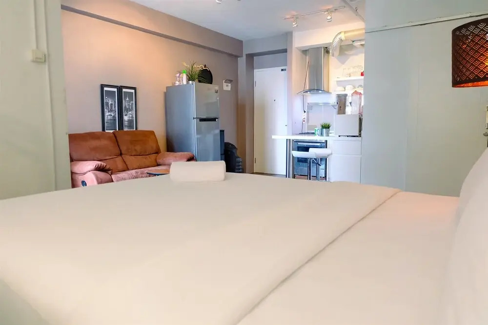 Large and Minimalist Studio at Pakubuwono Terrace Apartment