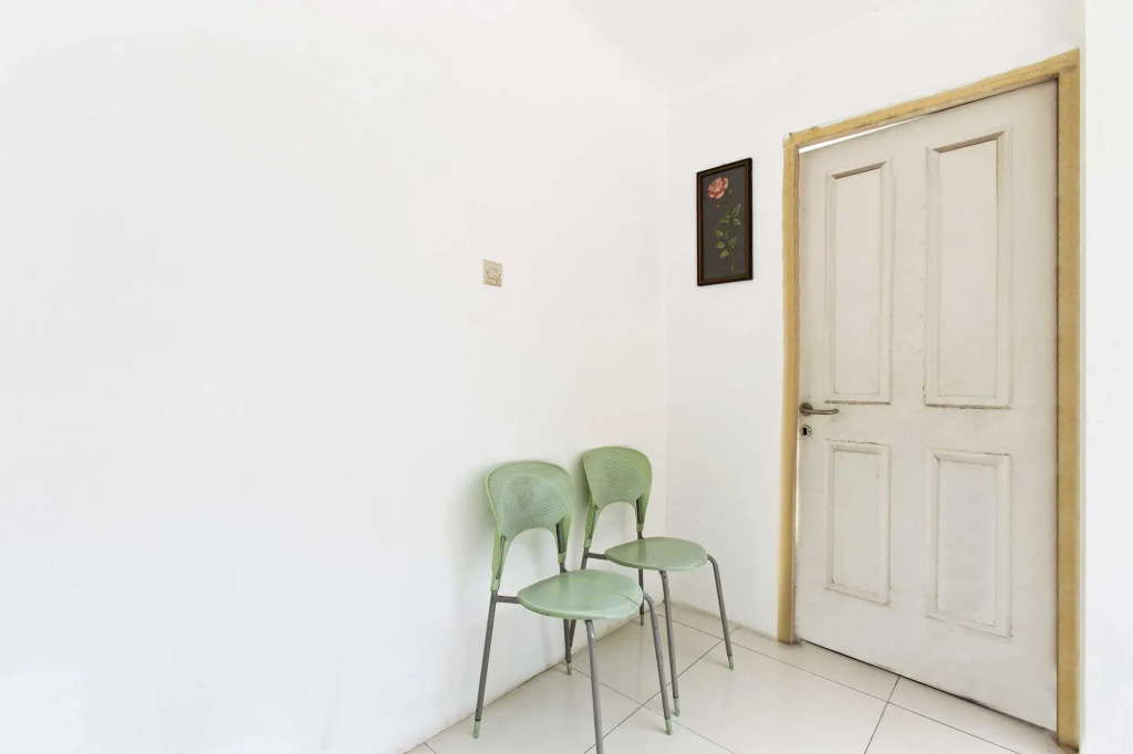 RedDoorz @ Tondano Benhil