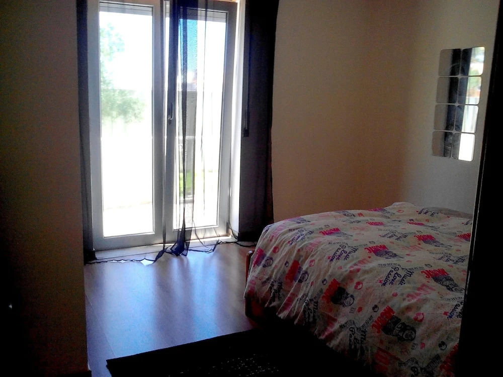 Apartment With one Bedroom in Caldas da Rainha, With Shared Pool, Furnished Terrace and Wifi - Near the Beach