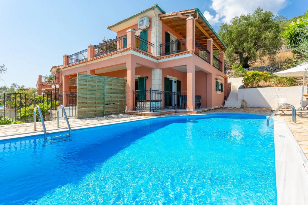 Vasillis Large Private Pool Walk to Beach Sea Views A C Wifi Car Not Required - 1026