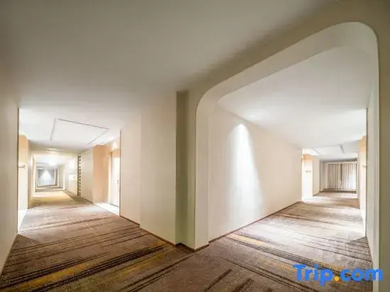 Ruyi Chain Hotel Dongwan Qishi