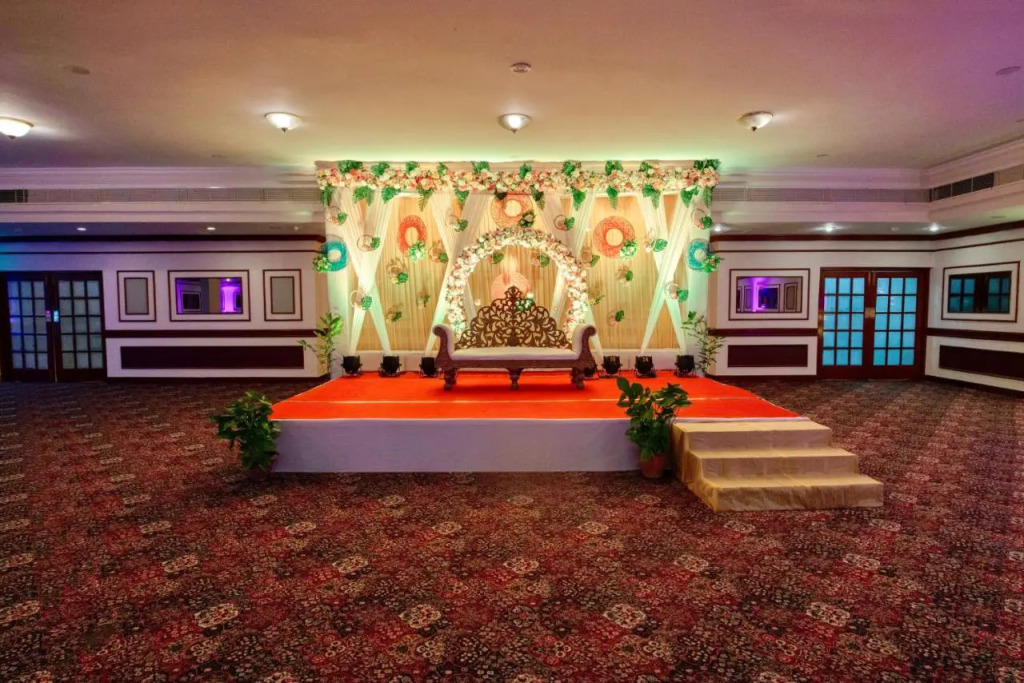 Clarks Khajuraho