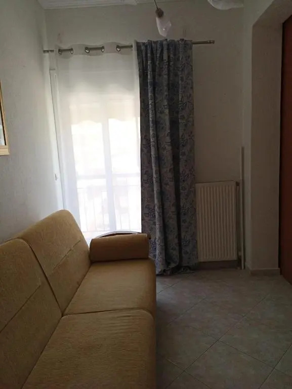 Ευρύχωρο διαμέρισμα, 200μ. από τη θάλασσα.