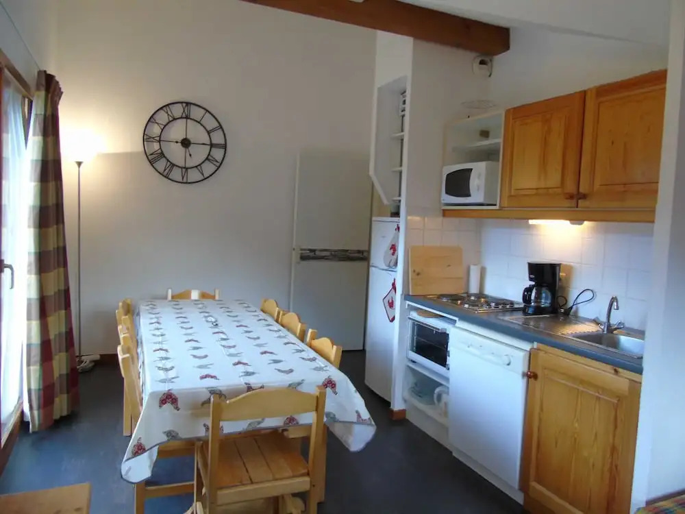 Lou Services Apartment F7 LSI 001