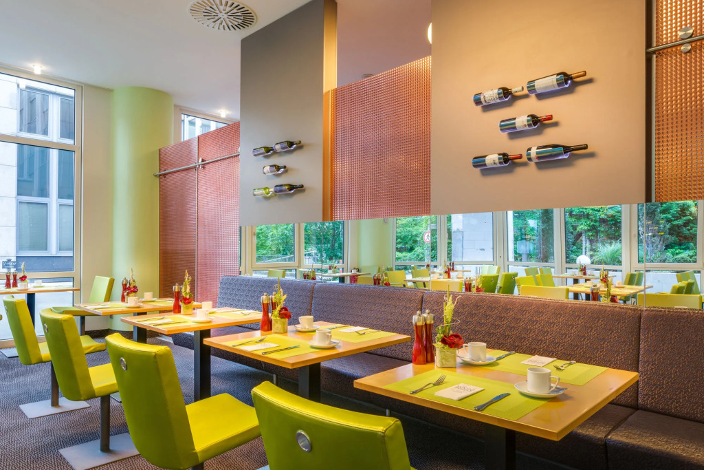 Novina Hotel Wöhrdersee Nürnberg City