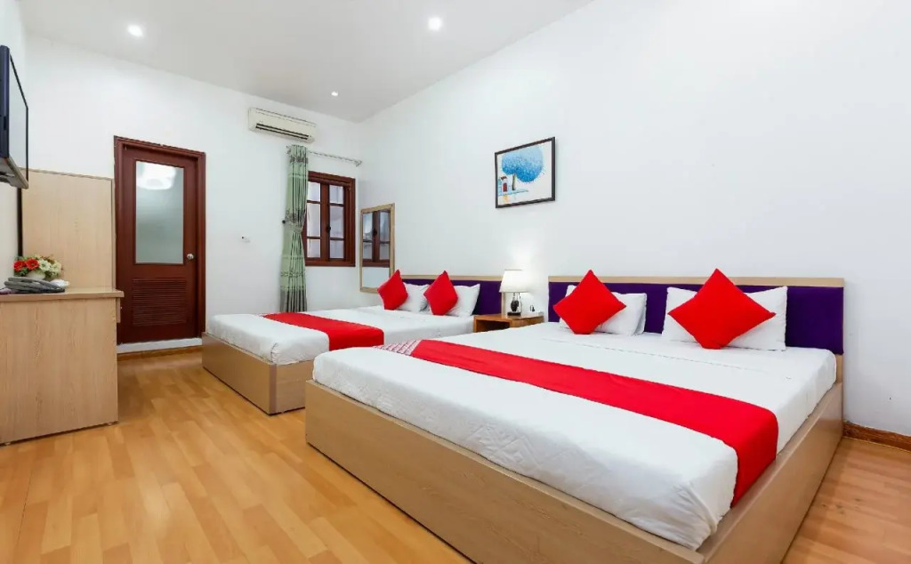 Little Hanoi Hostel