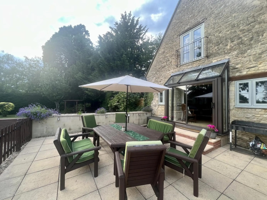 The Old Coach house- a delightful home from home
