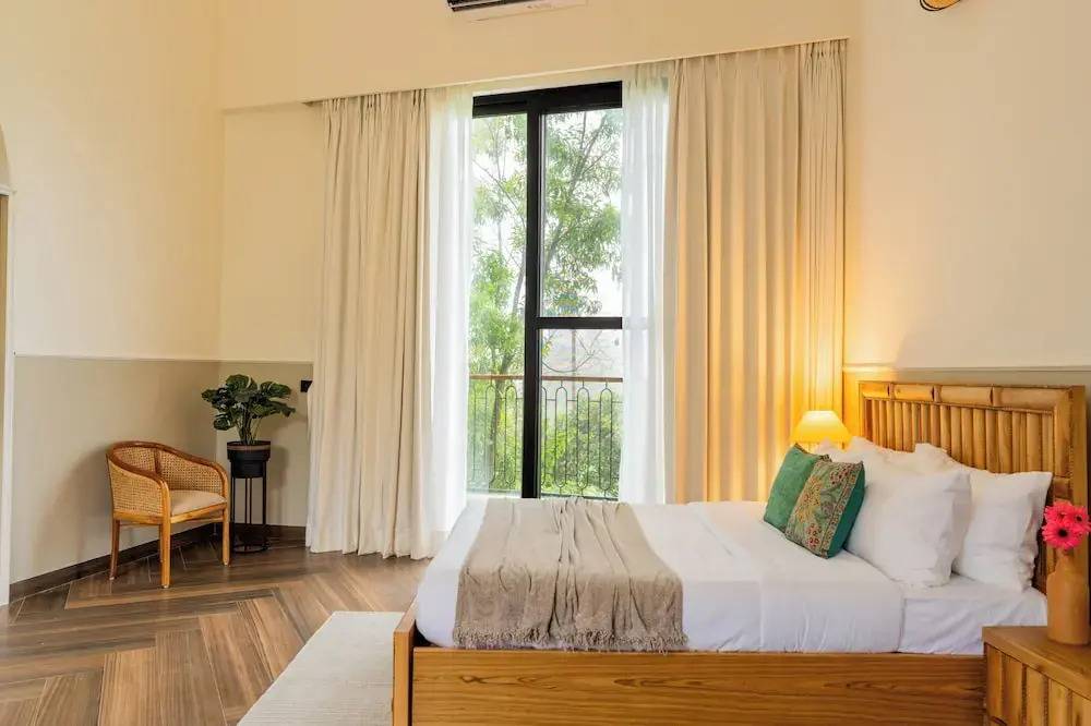 Water Edge by Akama Homes- 4Bhk Luxe