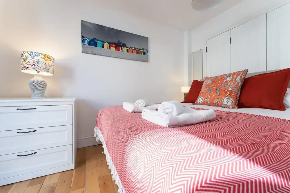 Host Stay Sunny Terrace on Robert Street