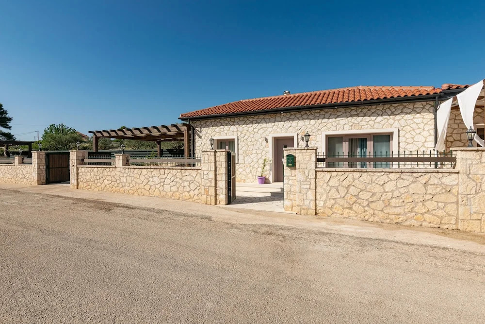 Vesta Villa