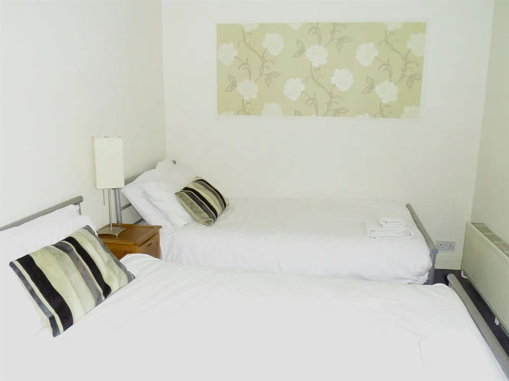 Windsor Lodge Hotel