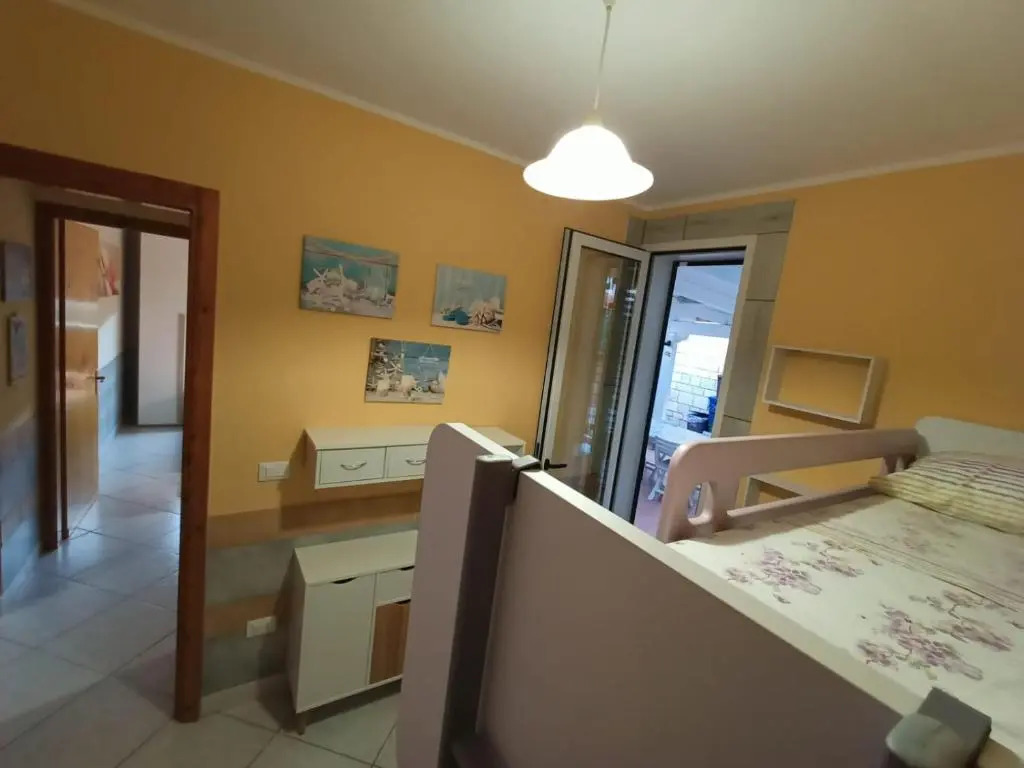 Villetta "Poesia" a 50 m dal mare con giardino e parking
