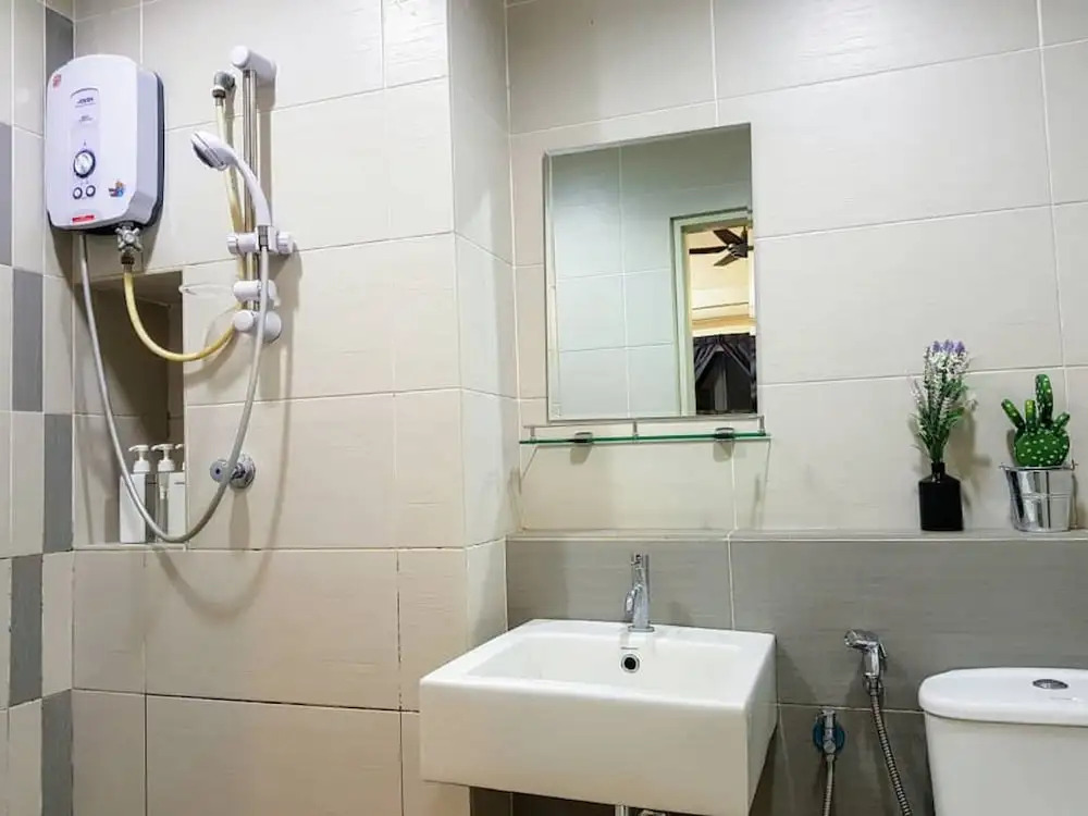 Puchong 8-12 pax Cozy Apartment IOI