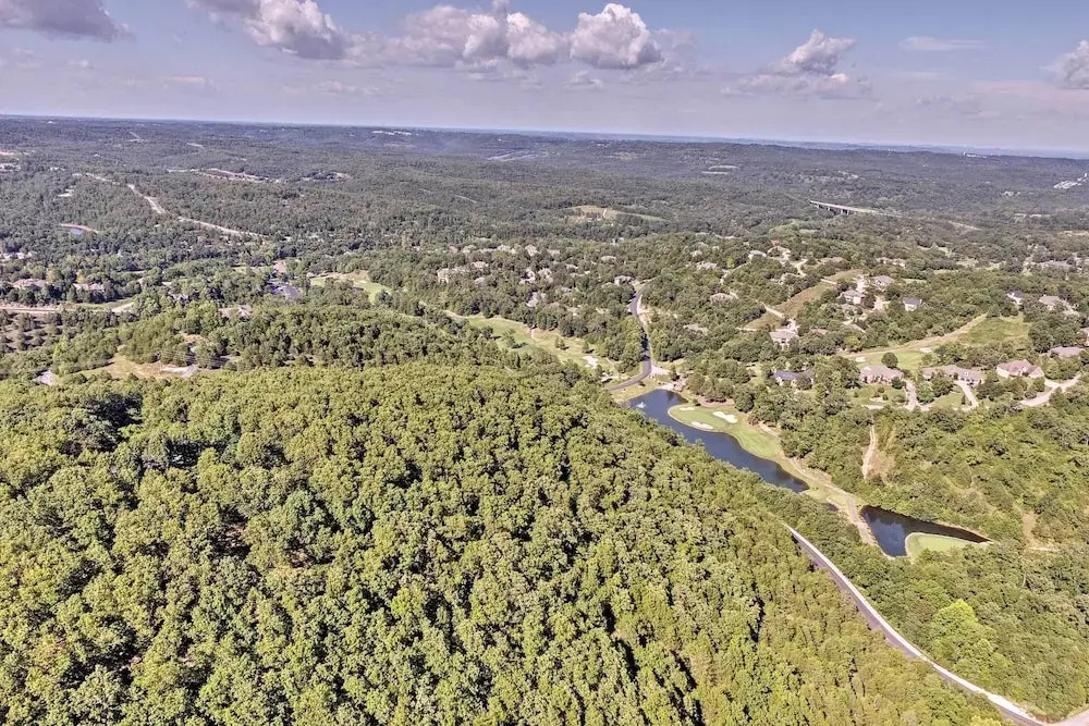 Unwind Fireside: Ozark Mtn Condo w/ Resort Perks!