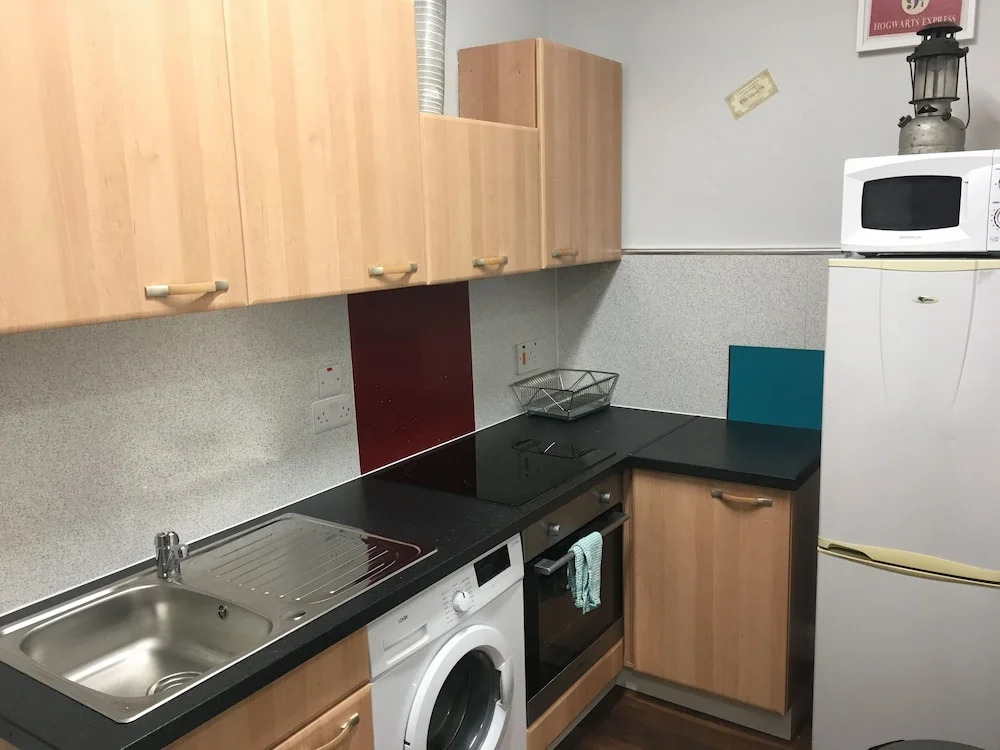 Drummond Street Apartments