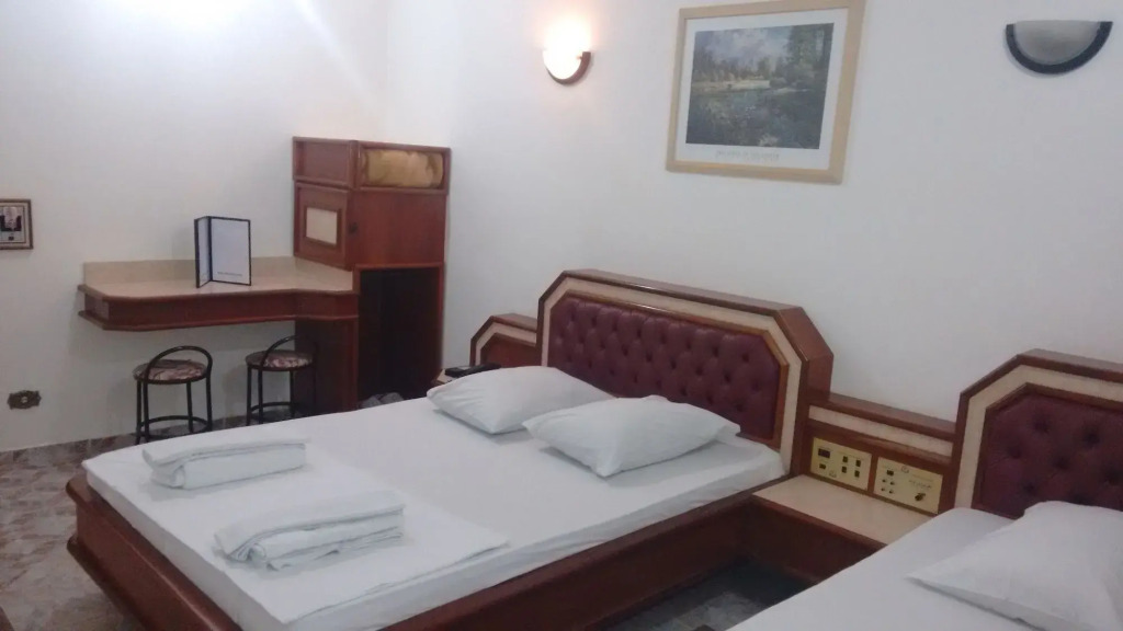 Paissandú Palace Hotel - Próximo às ruas 25 de Março, Sta Ifigênia e regiões do Brás e Bom Retiro