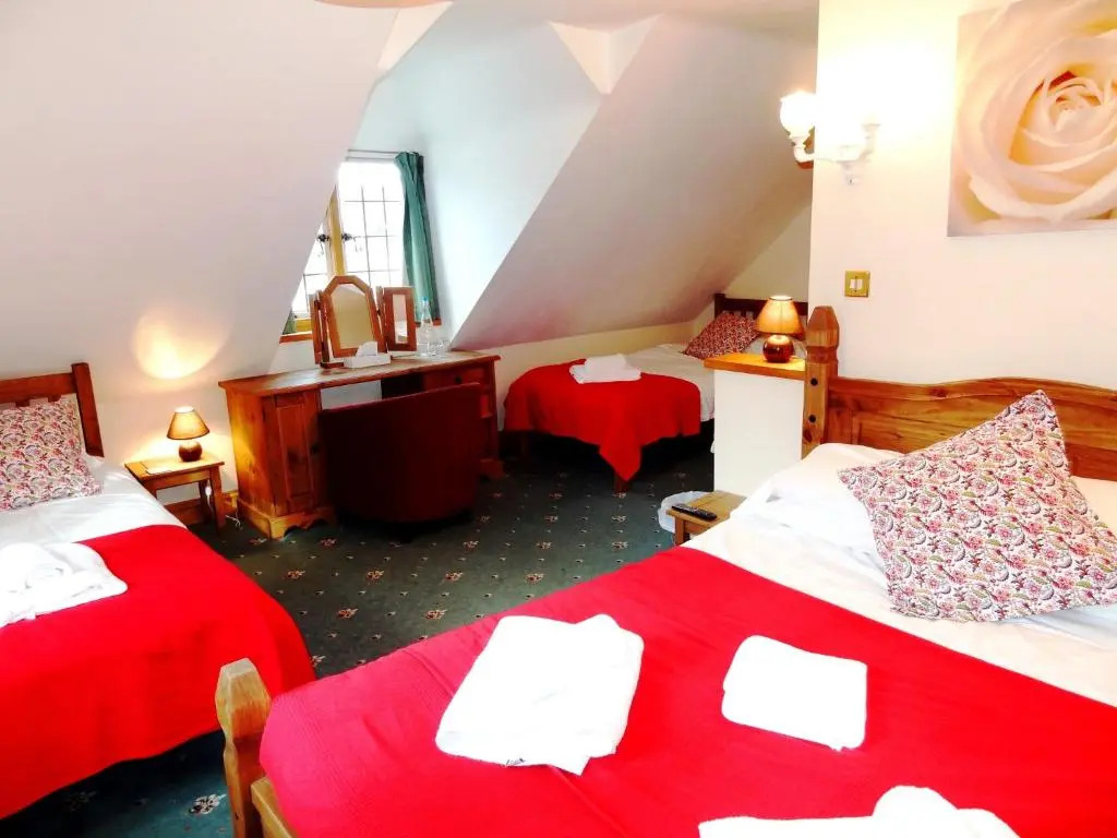 The George Hotel