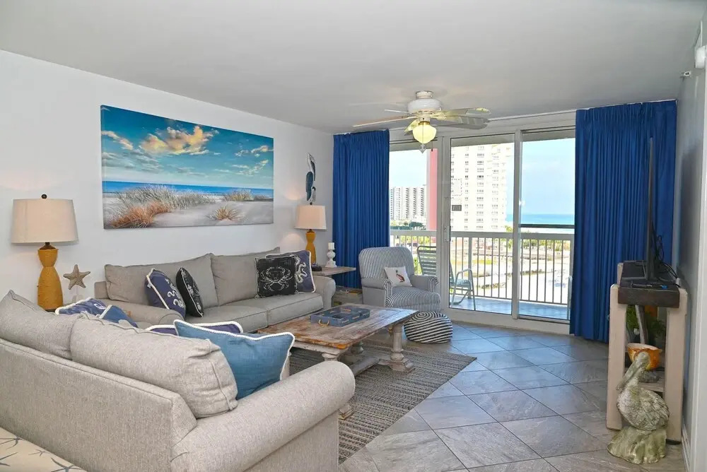 Pelican Beach 0614 2 Bedroom Condo by Pelican Beach Management
