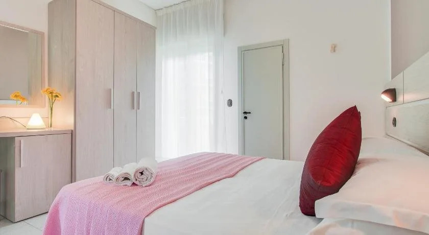 Hotel Joli