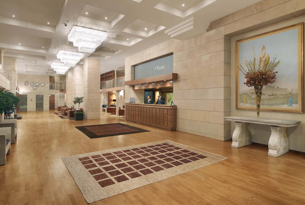 Отель NJV Athens Plaza