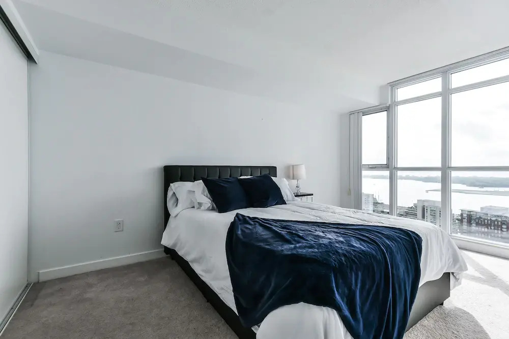 Toronto Suite Rentals - City Place