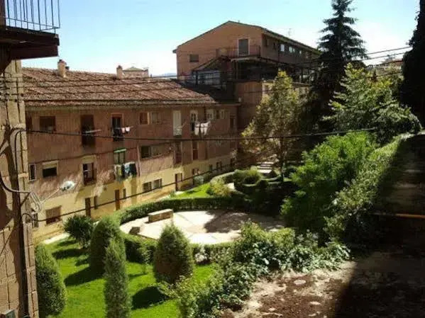 Hostal Residencia Taray