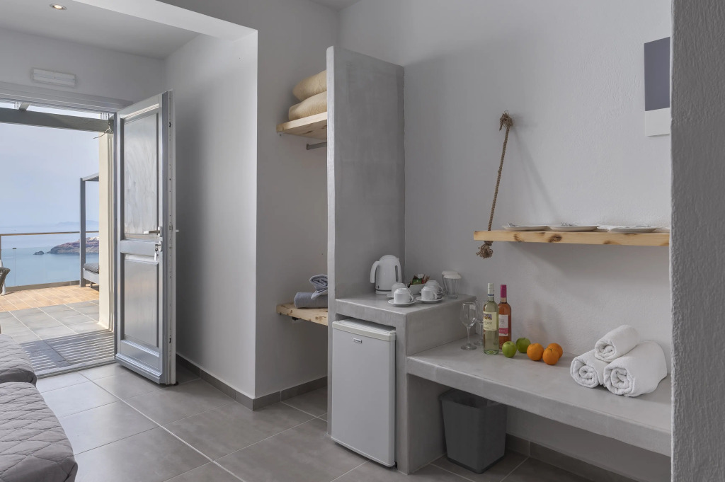 Gizis Cliffside Suites