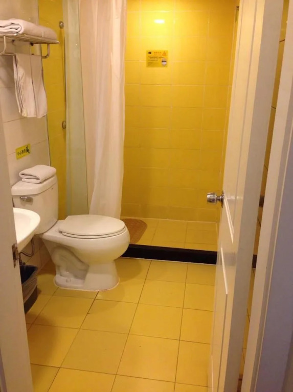 Home Inn Zhong He Middle Road