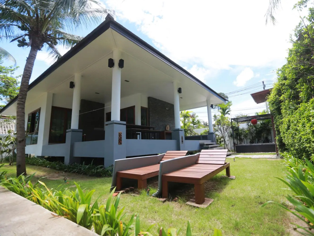 Beachfront Villa