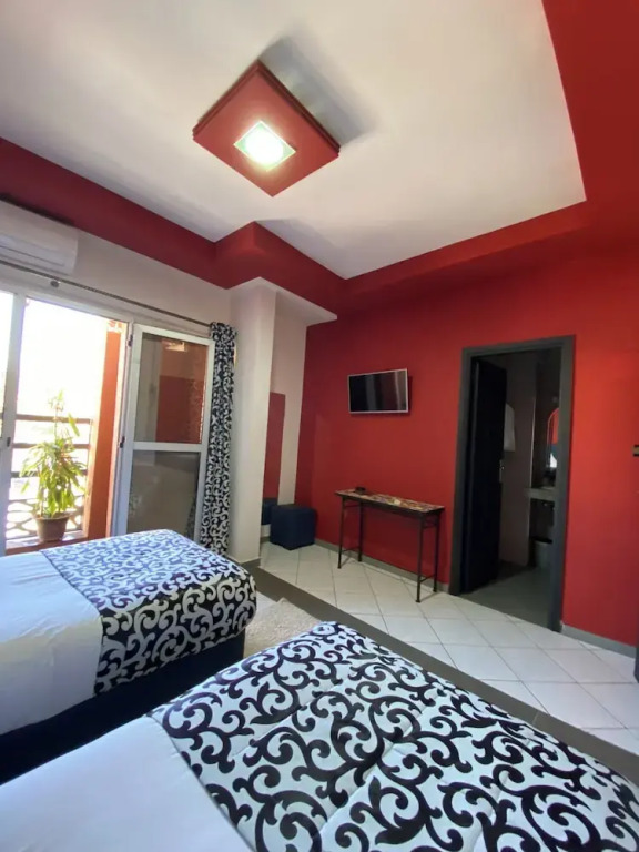 Hotel VELSATIS