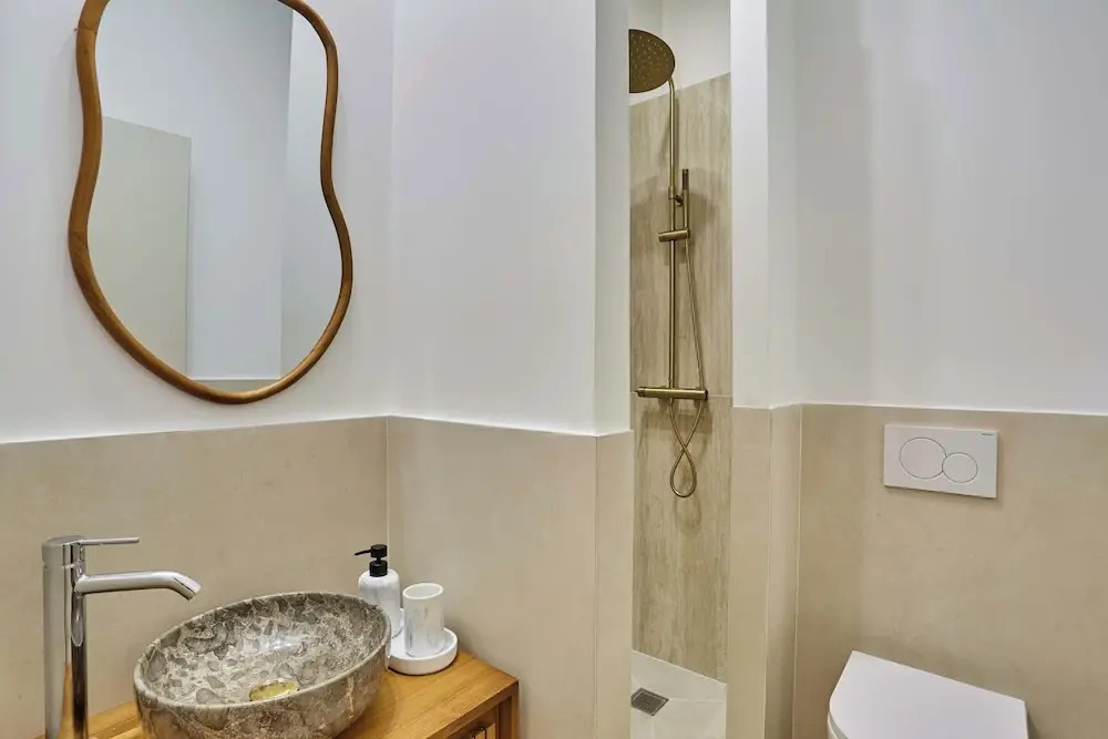 Spacious Apartment With AC - Center of Paris